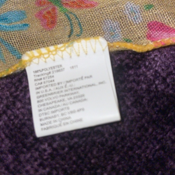 Scarf / lightweight and can be worn several ways to add “pop” to an outfit/ EUC - Picture 4 of 5